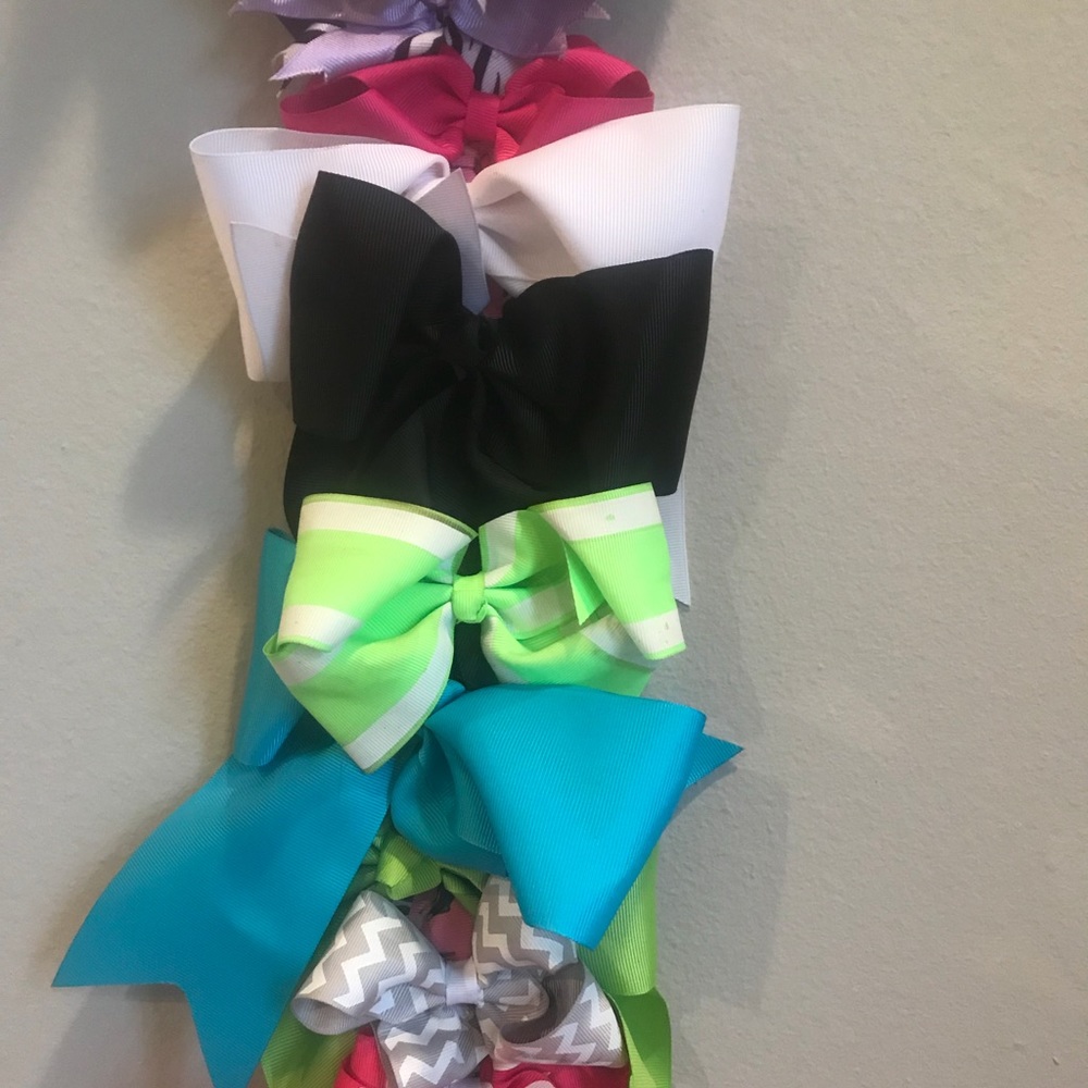 Hair bows